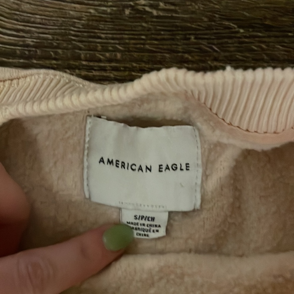 Pristine Condition American Eagle Small Waves Des… - image 3